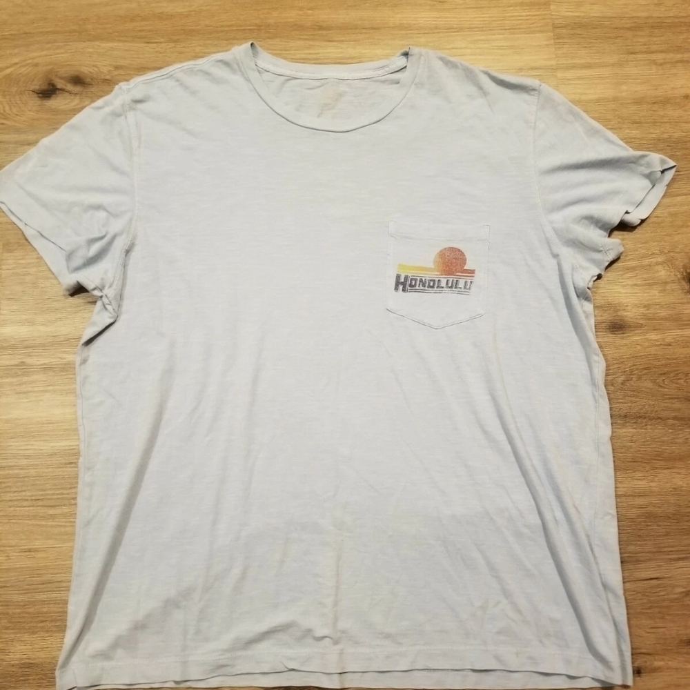 St. John's Bay Light Gray Short Sleeve Tee